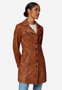 LUCY - Halflange jas - cognac