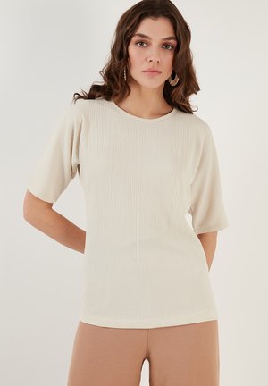 LELA REGULAR FIT - Lihtne T-särk - stone