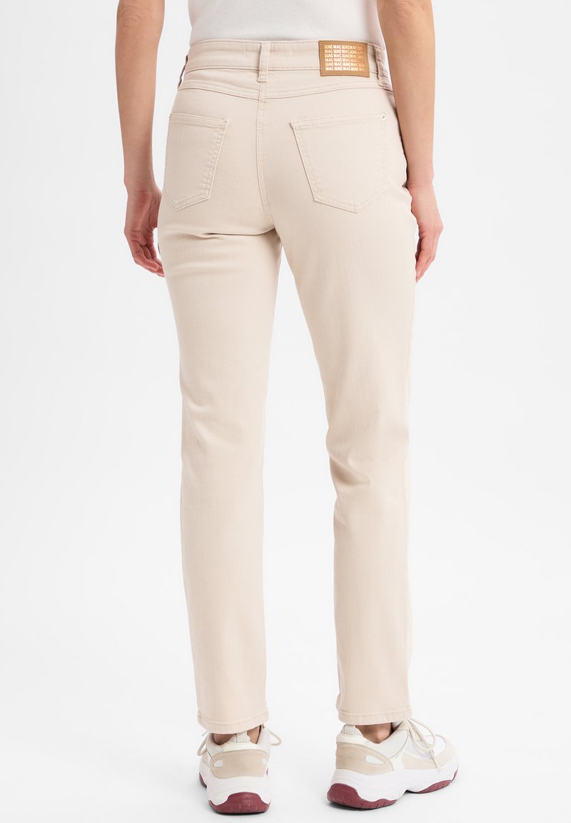MAC Jeans MELANIE Slim fit jeans beige Zalando