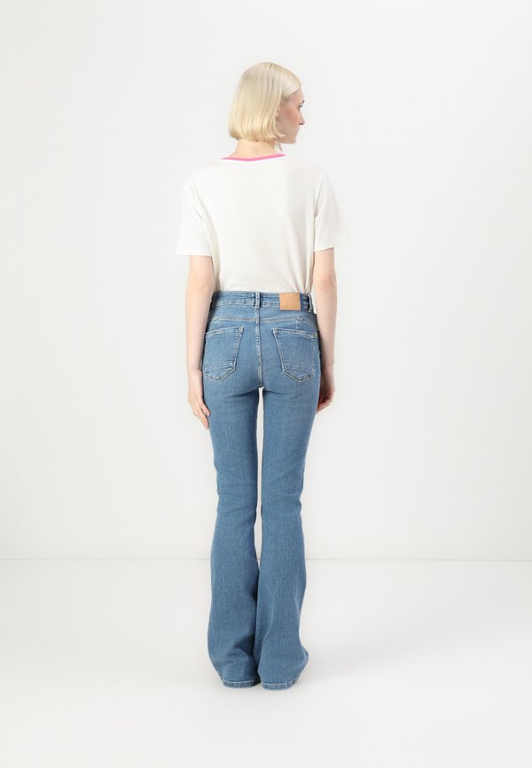 JONNA HIGH RISE FLARE - Flared Jeans - zarela wash2