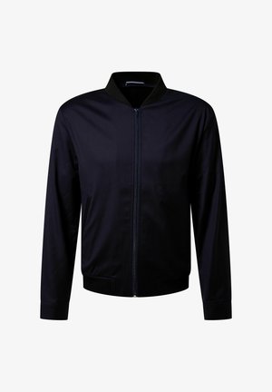 Navyblaue Bomberjacke mit durchgehendem Reißverschluss, geripptem Kragen, Bündchen, Saum und Seitenaschen.