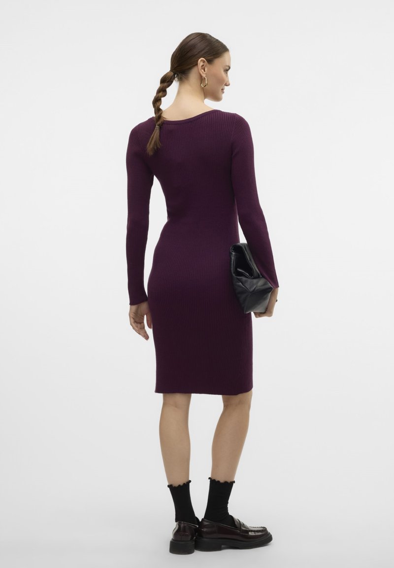Vero Moda ABA BUTTON LS BOATNECK GA EXC - Shift dress - winetasting/dark  purple - Zalando.ie