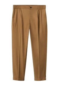 Hellbraune, schmal zulaufende Hose mit elastischem Bund, einem einzigen Knopfverschluss, vorderen Falten und umschlagenen Säumen.