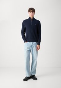 Tommy Hilfiger STRUCTURE ZIP MOCK - Jumper - blau