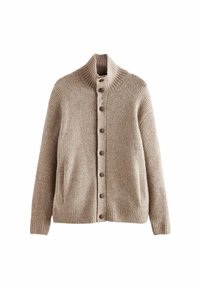 Beige, gerippter Strickcardigan mit hohem Kragen, Frontknopfverschluss und zwei seitlichen Taschen. Die Knöpfe sind dunkelbraun. Weiche Textur.