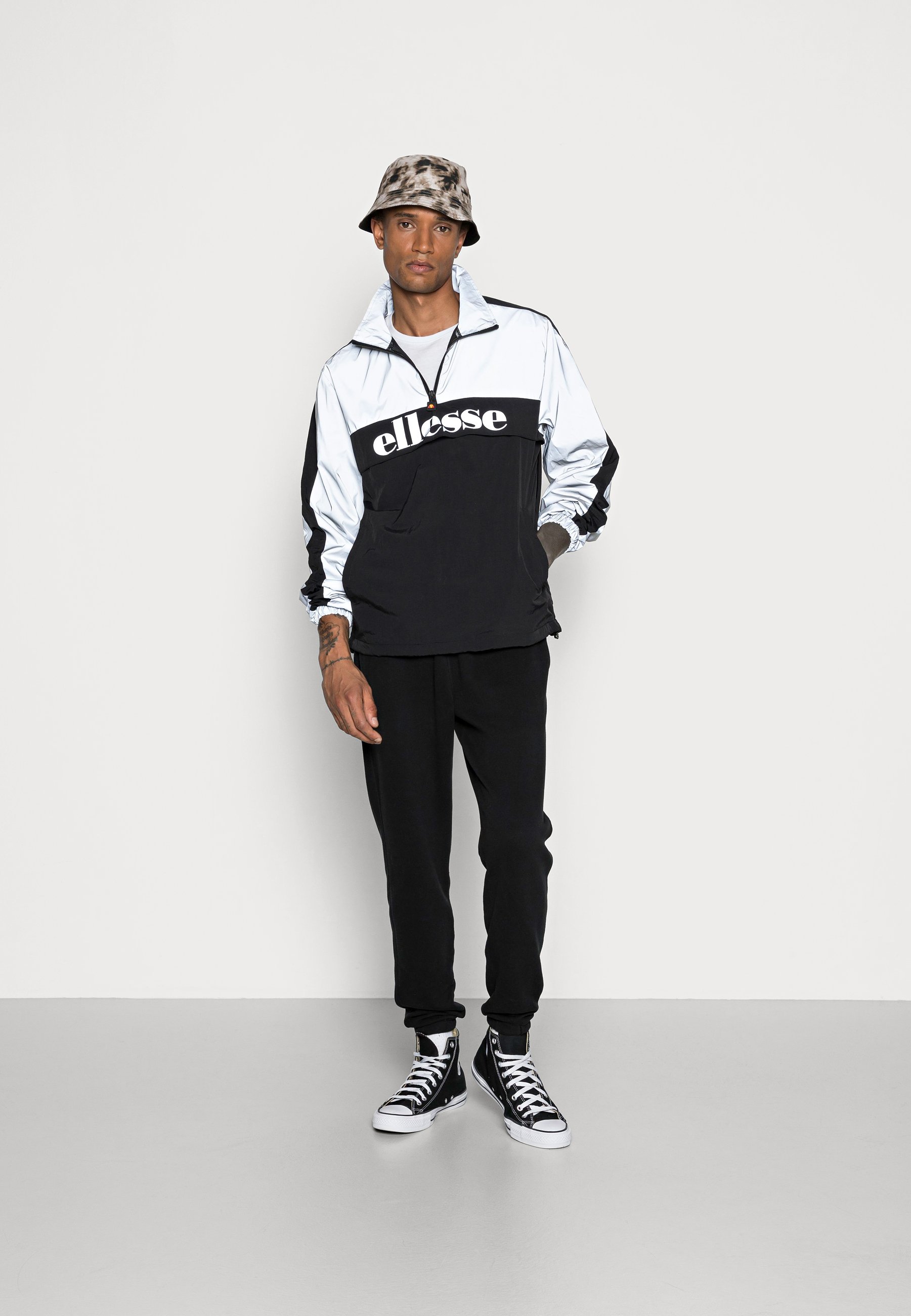 Ellesse LYRAN JACKET - Chaqueta fina - black/negro - Zalando.es