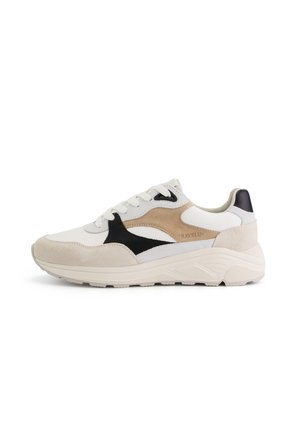 Sneakers met een bovenwerk van wit leer, zwarte suède accenten en beige suède overlays. Beschikt over een gestructureerde rubberen zool en vetersluiting.