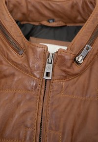 bugatti Lederjacke - cognac