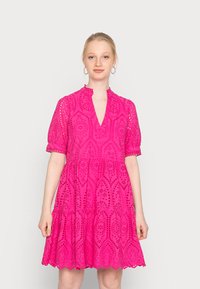 YAS HOLI - Vestido de dia - raspberry rose