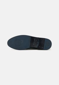 Melvin & Hamilton SELINA 41 - Stringate eleganti - pine/black/rich tan/navy