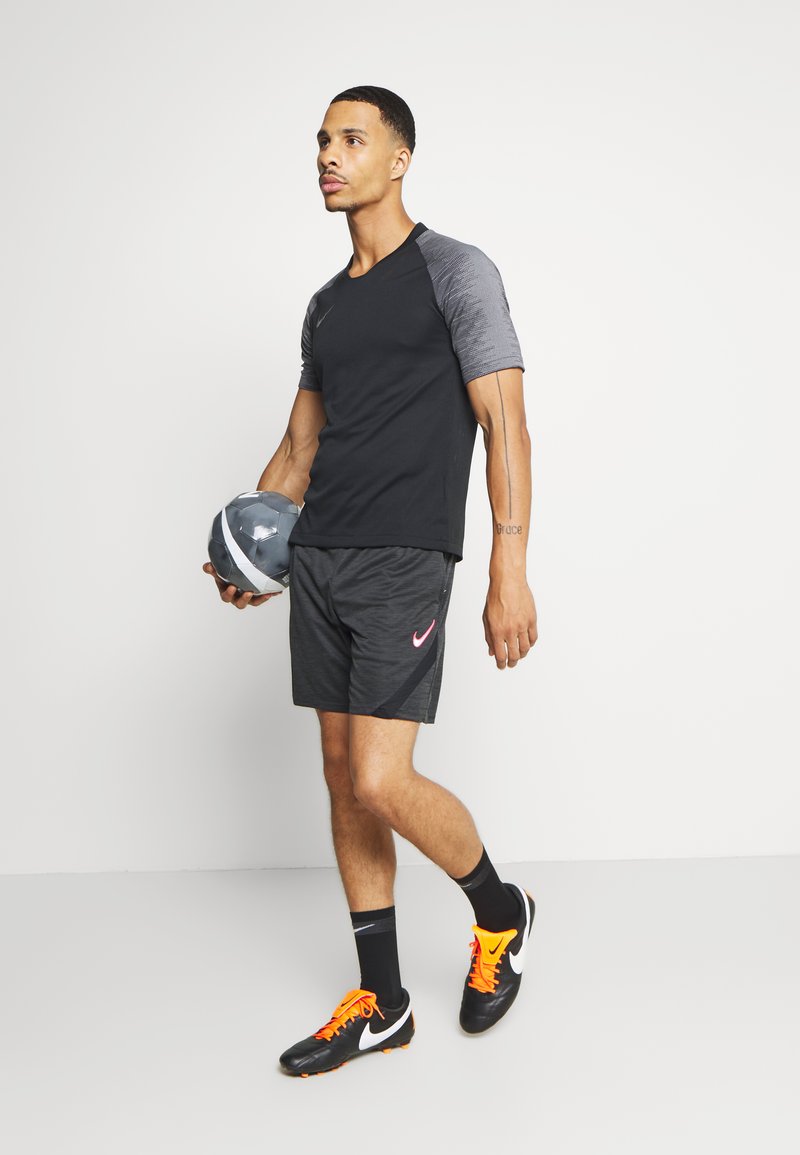 nike fly by low price