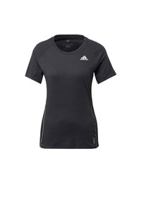 Černé sportovní tričko s krátkým rukávem Adidas, kulatým výstřihem, bílým logem na hrudi a jemným bočním švem.