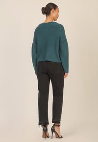 Apart - Sweter
