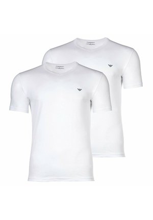 Weiße Baumwoll-T-Shirts mit kurzen Ärmeln und einem dezenten gestickten Logo auf der Brust. V-Ausschnitt-Design, glatte Textur und klassische Passform. Im Doppelpack.