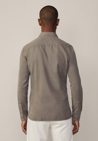 Hackett London POCKETS - Hemd - khaki