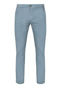  Lichtblauwe slim-fit herenbroeken met riemlussen, een knoop aan de voorkant en een rits op een witte achtergrond.