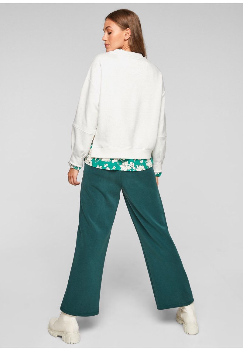 Damen Sweatshirts | s.Oliver Sweatshirt offwhite placed print/offwhite - ED11808 Damen Sweatshirts | s.Oliver Sweatshirt offwhite placed print/offwhite - ED11808