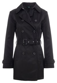 Svart trenchcoat gjord av vattenavvisande tyg, med dubbelknäppning, bälte i midjan och slagkrage.