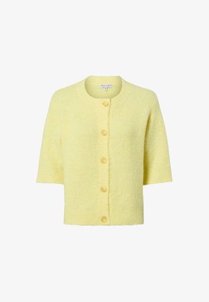 Zachte gele gebreide vest met korte mouwen, ronde hals en vijf bijpassende knopen aan de voorkant.
