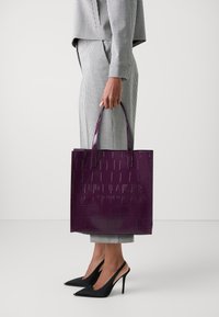 Ted Baker LARGE ICON BAG - Shopper - maroon
