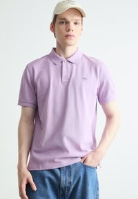 GANT REGULAR FIT - Bluză polo - orchid lilac