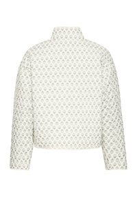 Prošívaná bunda v bílé barvě se zeleným geometrickým vzorem. Má vysoký límec a dlouhé rukávy s hranatým střihem. Texturovaná látka.