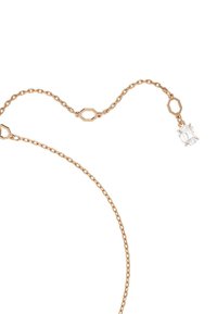 Halsband i roséguld med oktagonala länkar och en smaragdslipad klar ädelsten som hänge. Kedjan har en delikat länkar design.