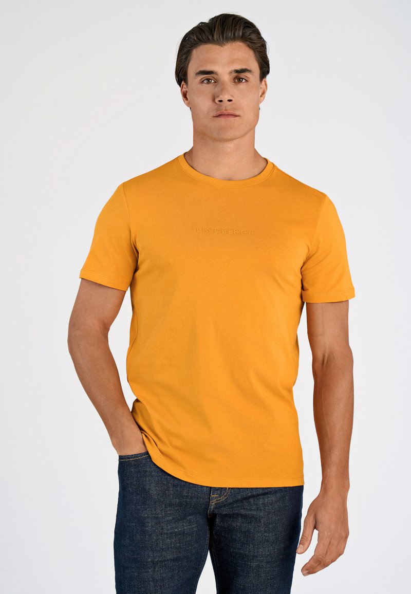 Lindbergh TEE S/S - Camiseta básica - honey