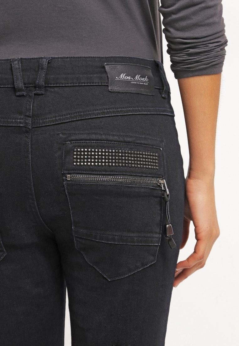 Frantsiyaning yalangoch odamlari, yalangoch fotosuratlar, oilaviy fotosuratlar Ayol erkak jinsiy qul qidirmoqda.