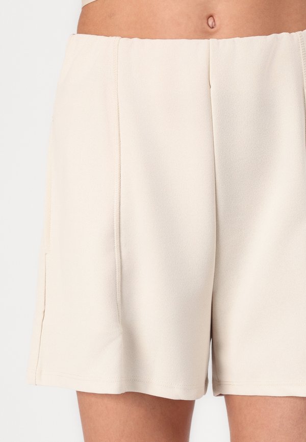 ONLSANIA ELASTIC WAIST - Shorts - pumice stone2