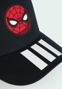 adidas Sportswear MARVEL SPIDER-MAN KIDS - Gorra - black
