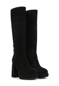 Botas negras hasta la rodilla de ante, con un tacón alto y grueso y una suela de plataforma. Textura suave con sutiles detalles de costura.
