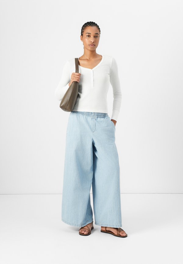 KORDELIA - Long sleeved top4