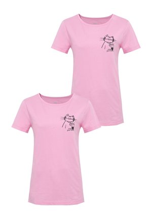 Rosa Baumwoll-T-Shirts mit kurzen Ärmeln, die ein schwarzes Katzengrafik zeigen, die ein Getränk hält, und dem Text "Genieße dein Getränk" in der Nähe der Brust.