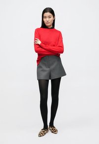 MAX&Co. MCOABETONE KURZE HOSE - Rövidnadrágok - melange grau caviar