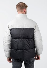 Pegador MARRERO PATCHWORK PUFFER - Kurtka zimowa