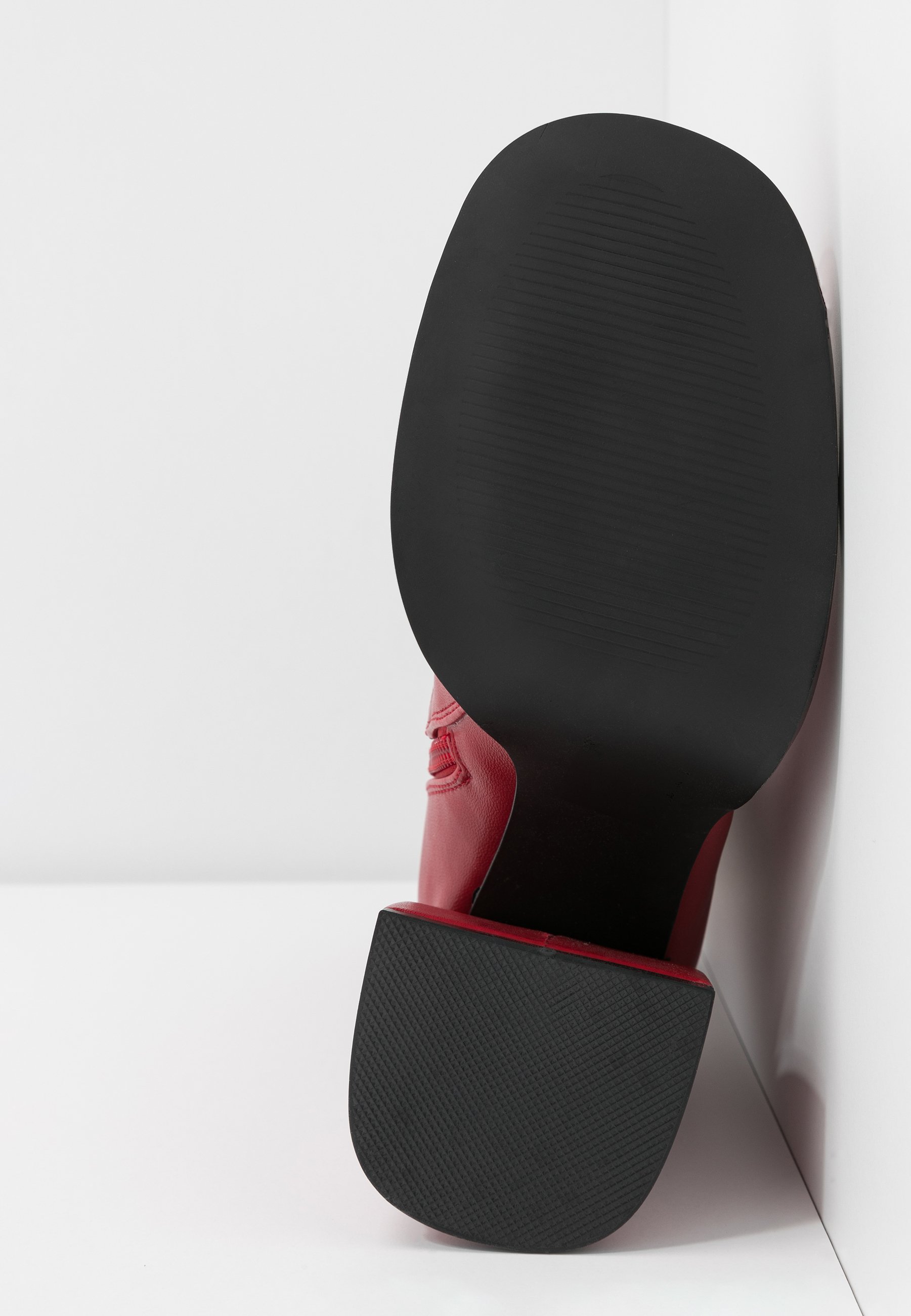 Koi Footwear VEGAN Enkellaarsjes met hoge hak redRood Koi Footwear VEGAN Enkellaarsjes met hoge hak redRood