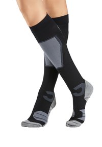 Schwarze knielange Socken mit grauen Akzenten, die ein geripptes Design, gepolsterte Bereiche und verstärkte Zehen aufweisen.