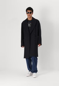 DRYKORN MATESSO - Manteau classique - black