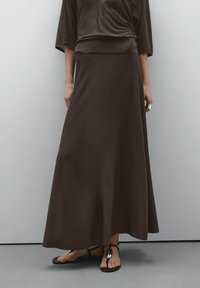 Massimo Dutti LONG FLARED - A-line skirt - mottled dark brown