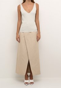 Karen by Simonsen Top