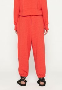 10DAYS FAVOURITE  - Trainingsbroek - poppy red