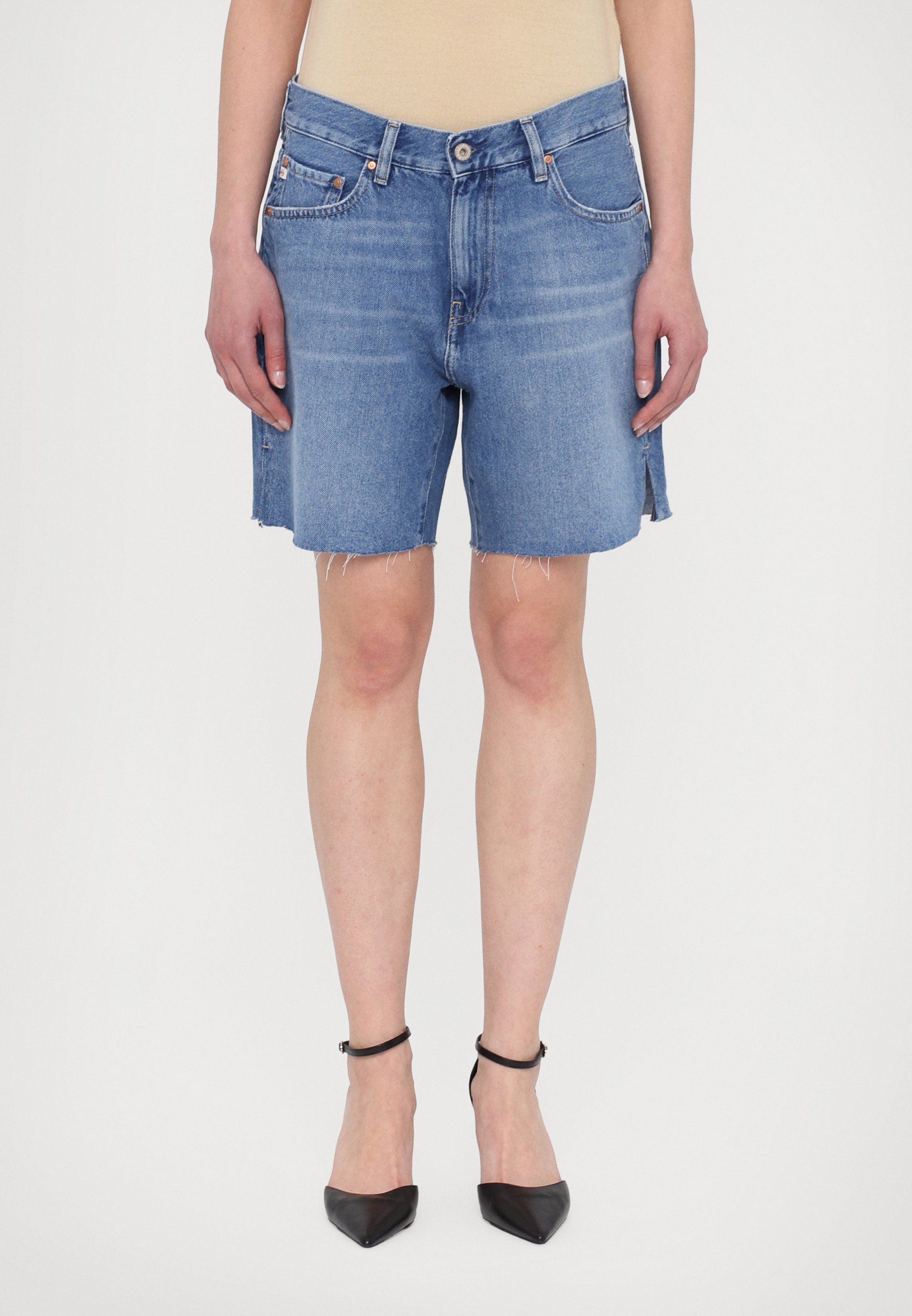 Short En Jean Old Navy, Bleu Marine, Taille 0, Mi-haut, Avec Revers, Style Boyfriend