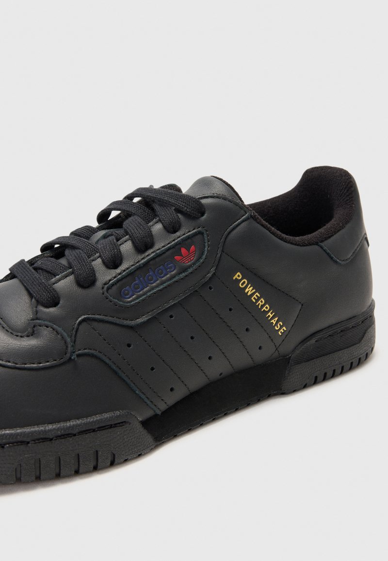 adidas Originals POWERPHASE UNISEX - Trainers - core black/dark  blue/preloved ruby/black - Zalando.ie