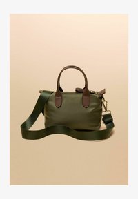 Wybrany, khaki green