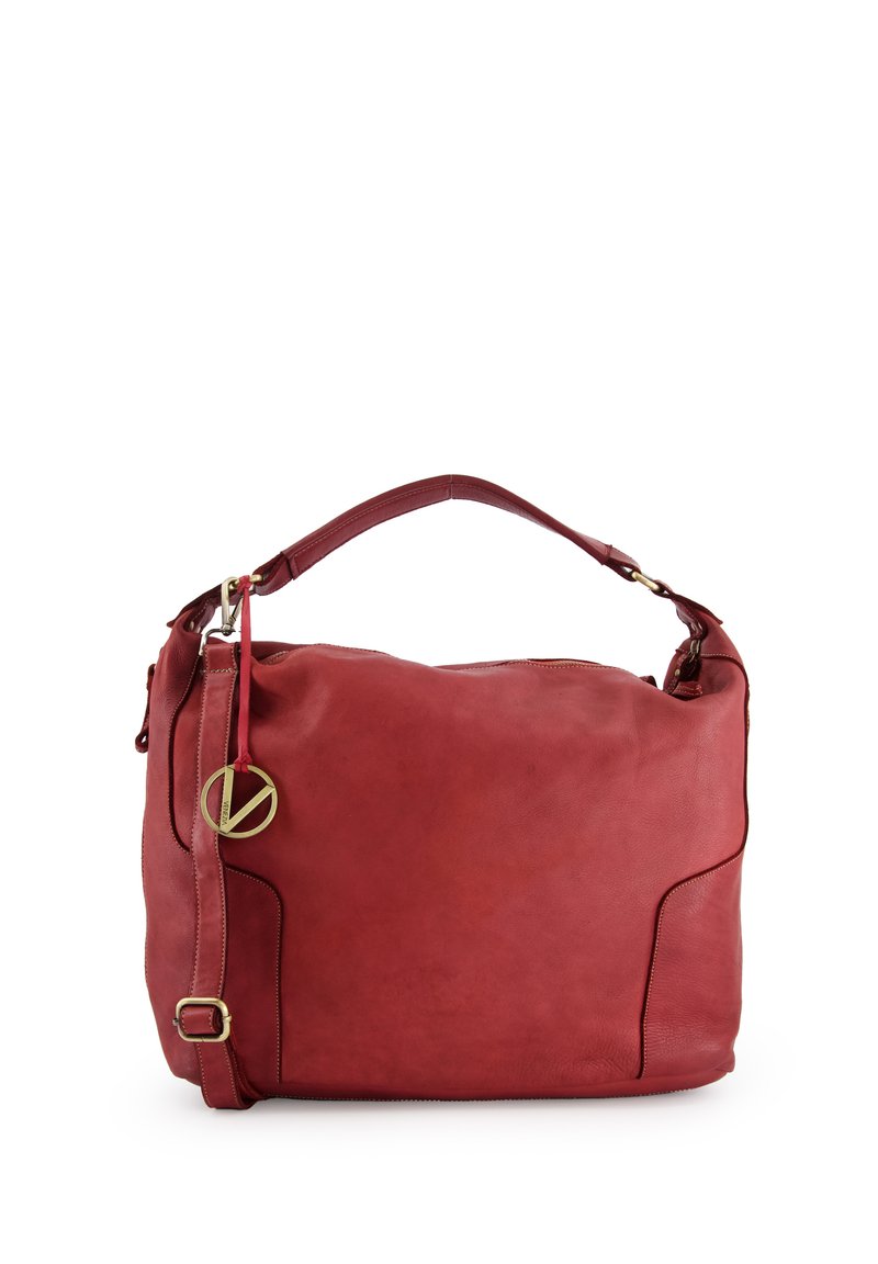 Rote Lederhandtasche mit geschwungener Form, kurzem Henkel und verstellbarem Gürtel. Besitzt einen goldenen, runden Reißverschluss und eine glatte Textur.