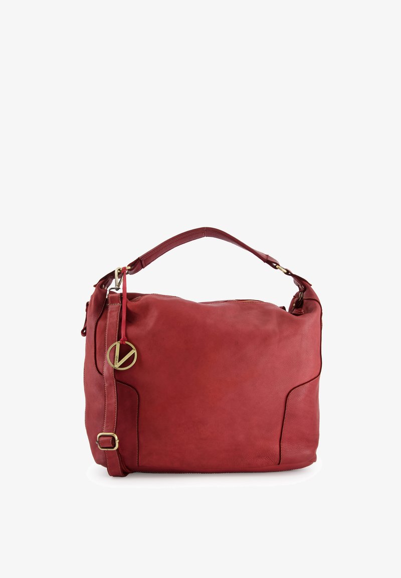 Sac à main en cuir rouge avec une forme incurvée, une courte poignée et une bandoulière ajustable. Doté d'un tirette de fermeture éclair circulaire dorée et d'une texture lisse.