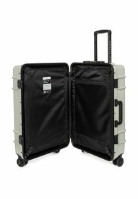 Eastpak RESIST'R CASE M - Kufr - sand
