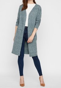 Vero Moda Kofta - evergreen