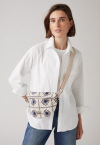 Levi's® DEVON - Bæltetasker - ecru